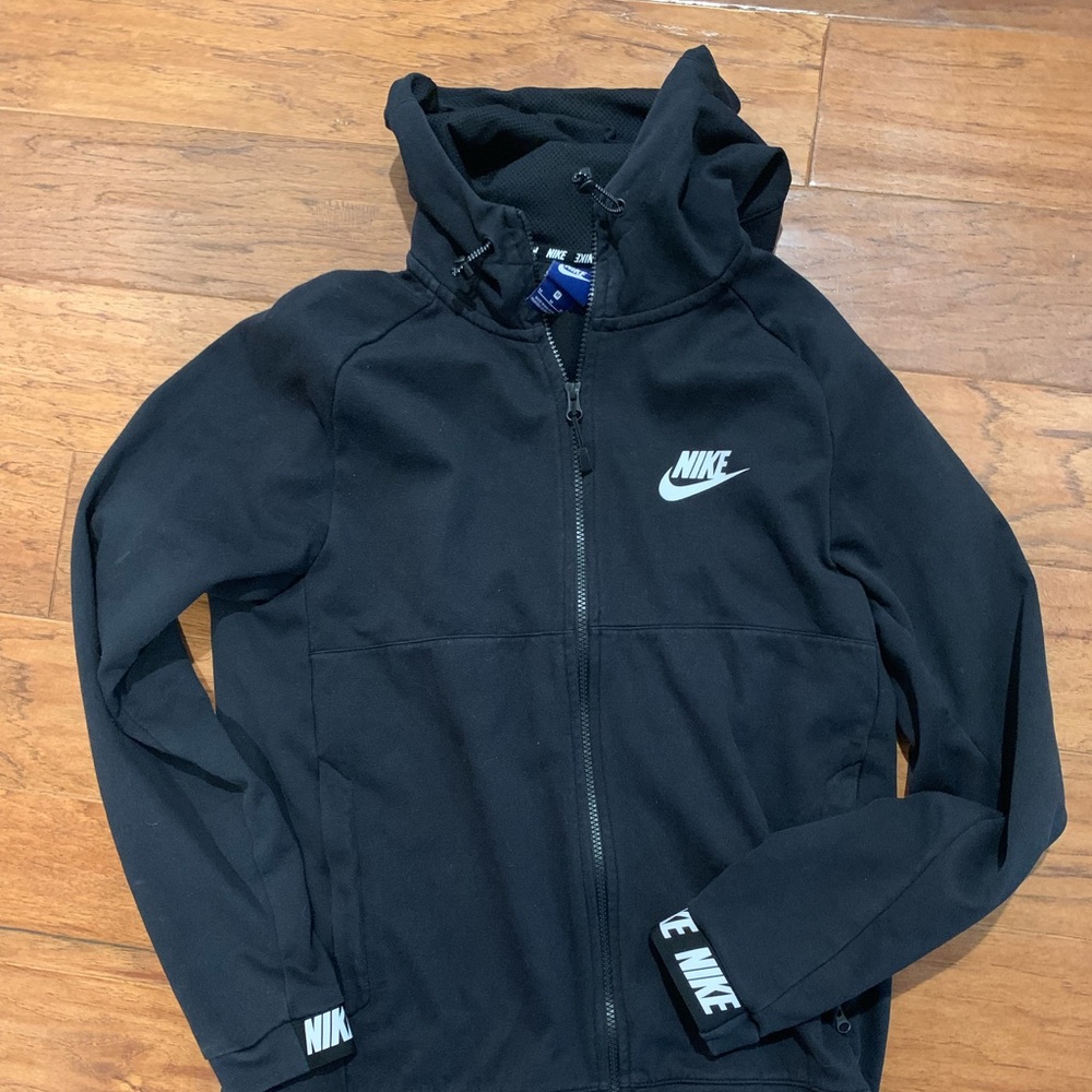 Nike Men’s Zip Up Hooded Sweatshirt Medium